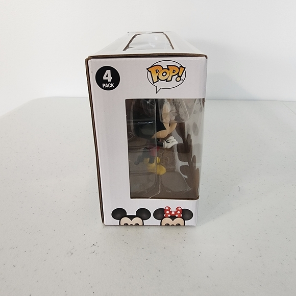 NEW‎ Funko Pop Disney 100 4 Pack Mickey Minnie Donald Daisy Walmart Exclusive - Picture 4 of 10